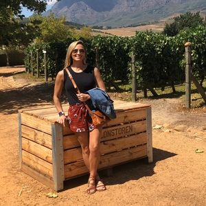 Meet your Posher, Diana